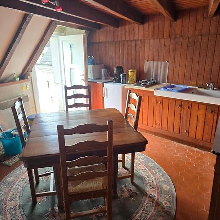 L'Escale Tourangelle Lägenhet Saint-Georges-sur-Cher Exteriör bild