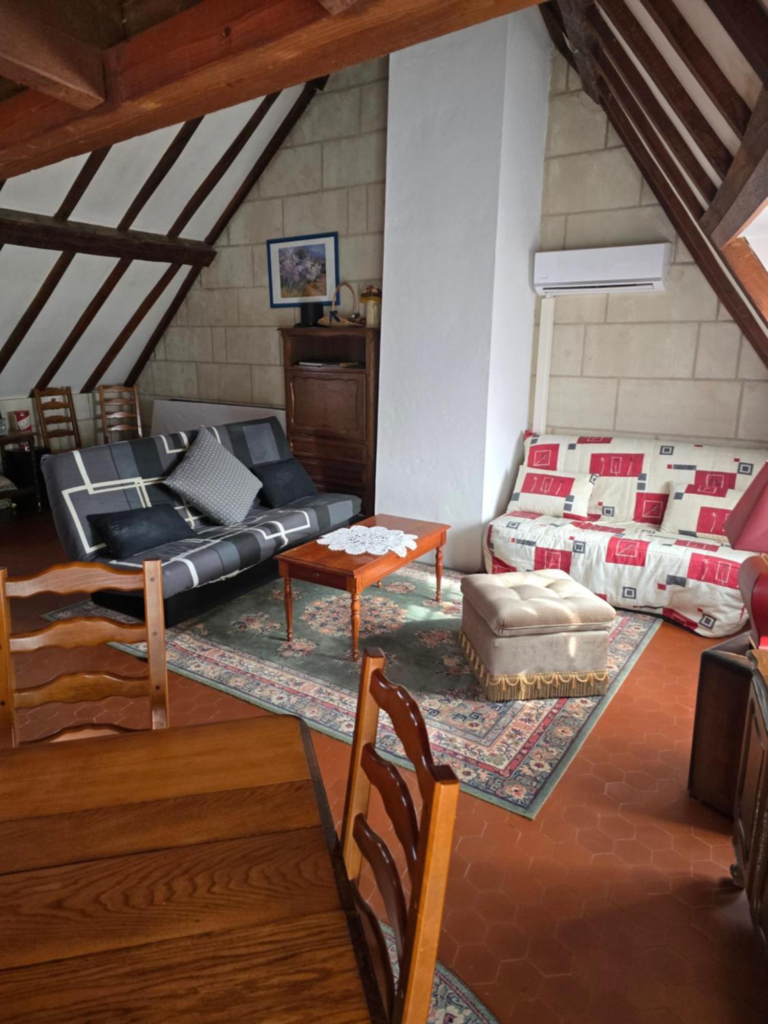 L'Escale Tourangelle Lägenhet Saint-Georges-sur-Cher Exteriör bild
